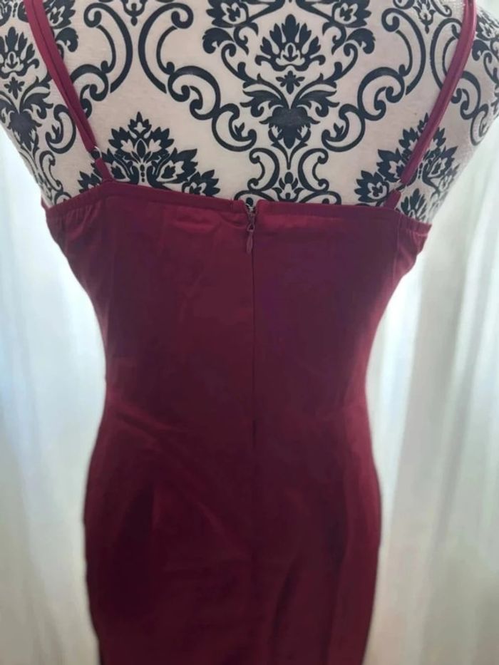 Robe de soirée bordeaux satinée 38 - photo numéro 10