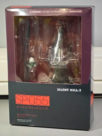 Figurine Silent Hill Pyramid head 18cm Neuve en boîte