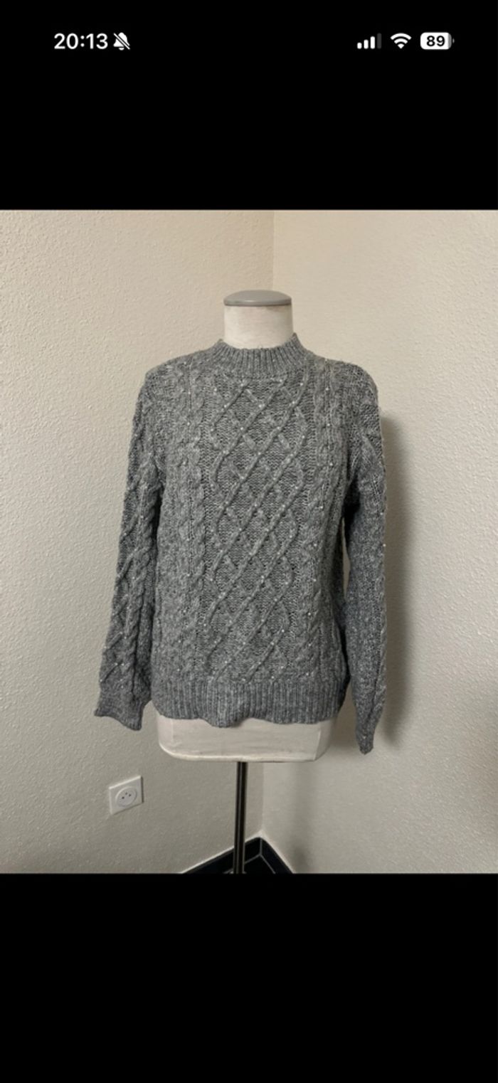 Pull tricot hiver avec perles marque Takko