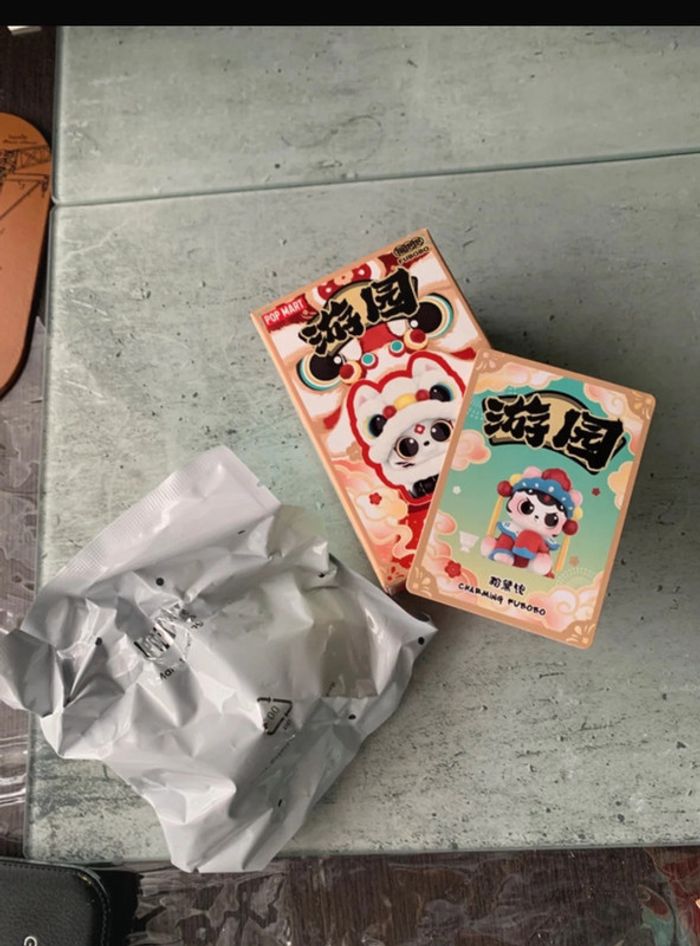 Charming Fubobo Garden Party