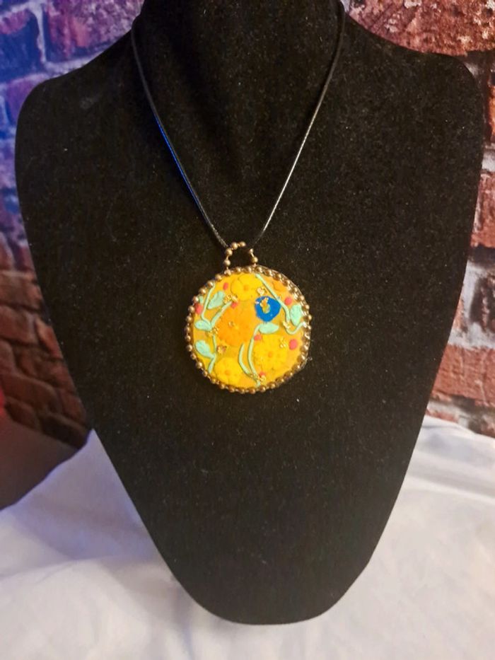 Collier avec pendentif multicolore florale - photo numéro 4