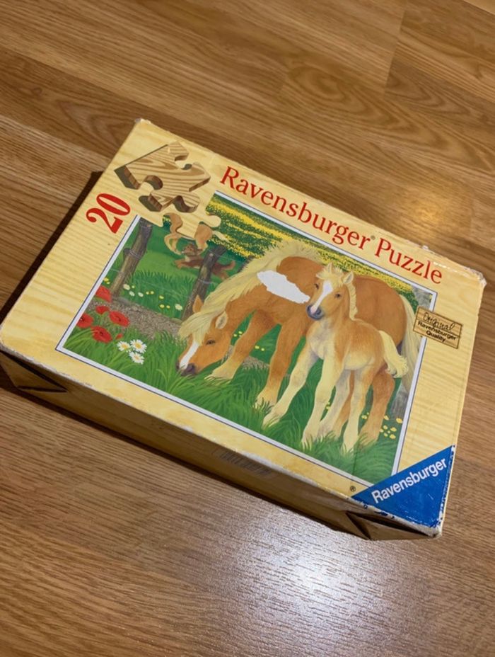 Puzzle en bois chevaux