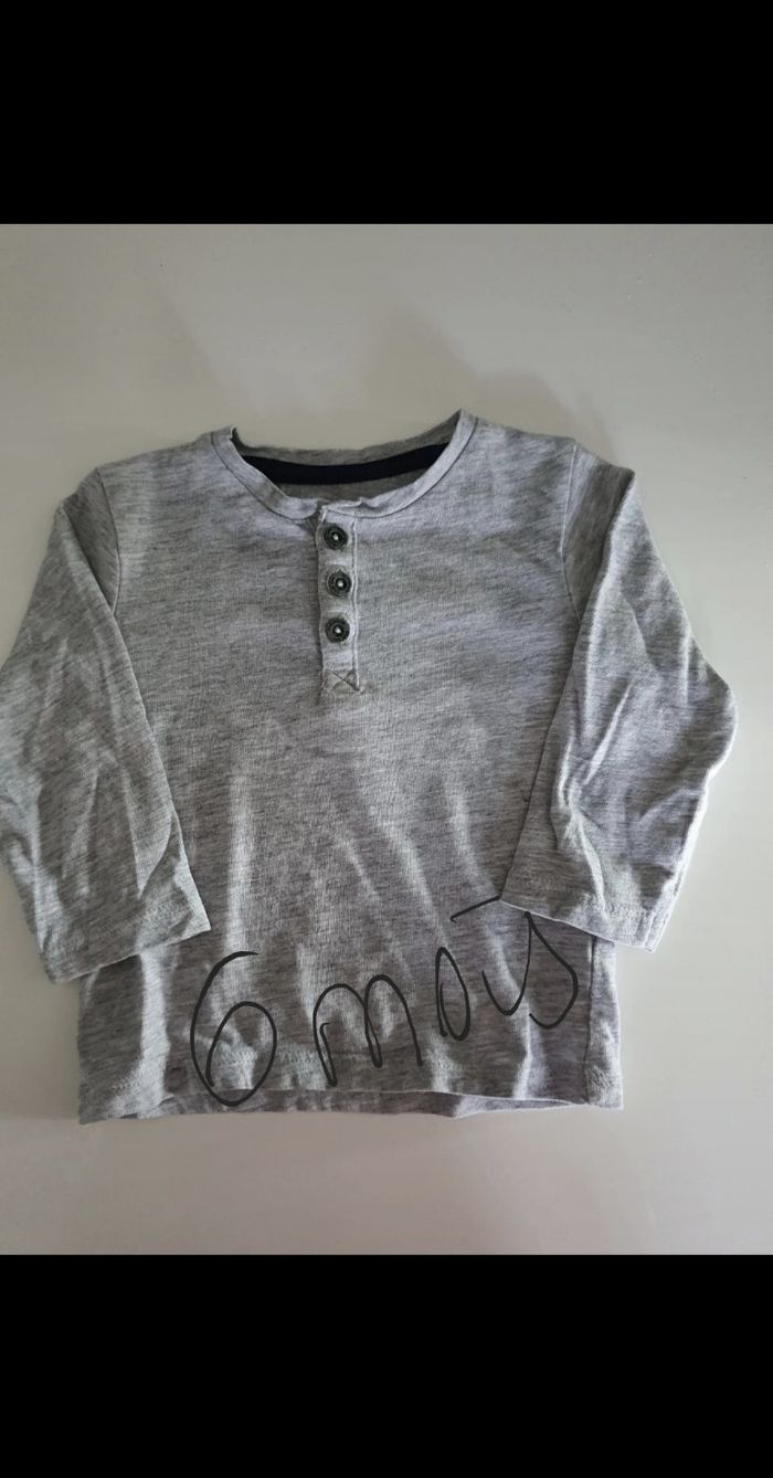 Lot pantalon+t-shirt bebe - photo numéro 2