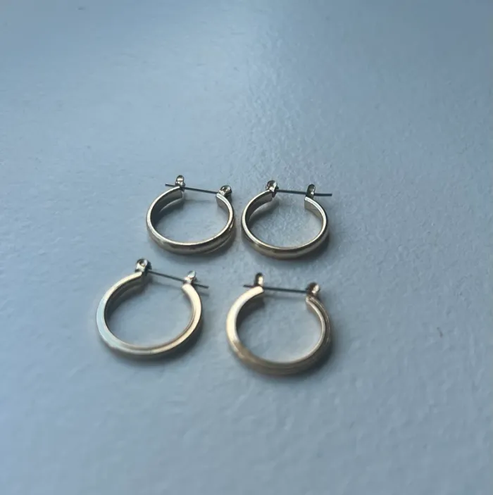 Petites créoles dorées - photo numéro 2