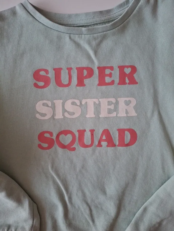 Pull super sister - photo numéro 2