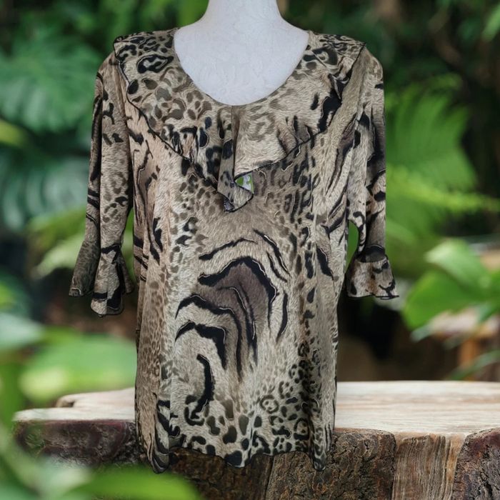 Blouse à manches 3/4 🚺 - photo numéro 2