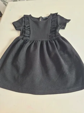 Robe noir chic