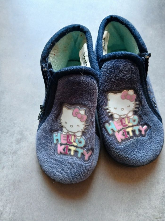 Chaussons taille 20