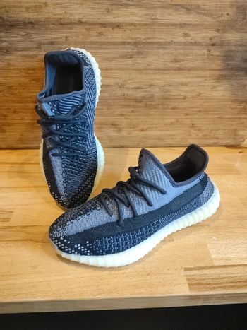 Adidas Yeezy 350 V2 carbon ref FZ5000