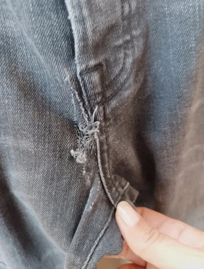 Jean fit taille 30 M-L - photo numéro 2