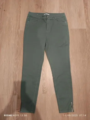 Magnifique Jean camaïeu kaki taille xl