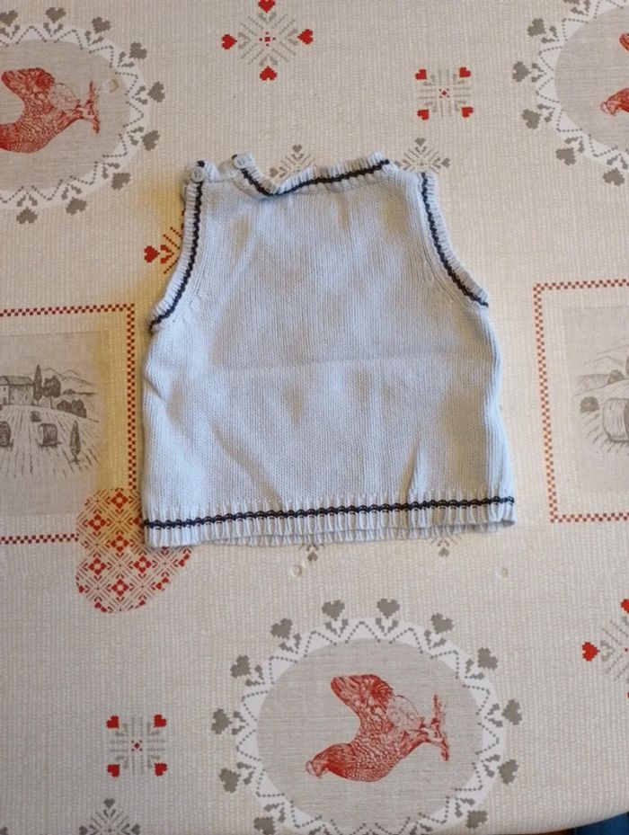 Pull sans manches 12 mois - photo numéro 2
