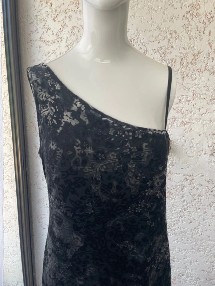 Robe noir avec une bretelle marque Fashion express - photo numéro 2