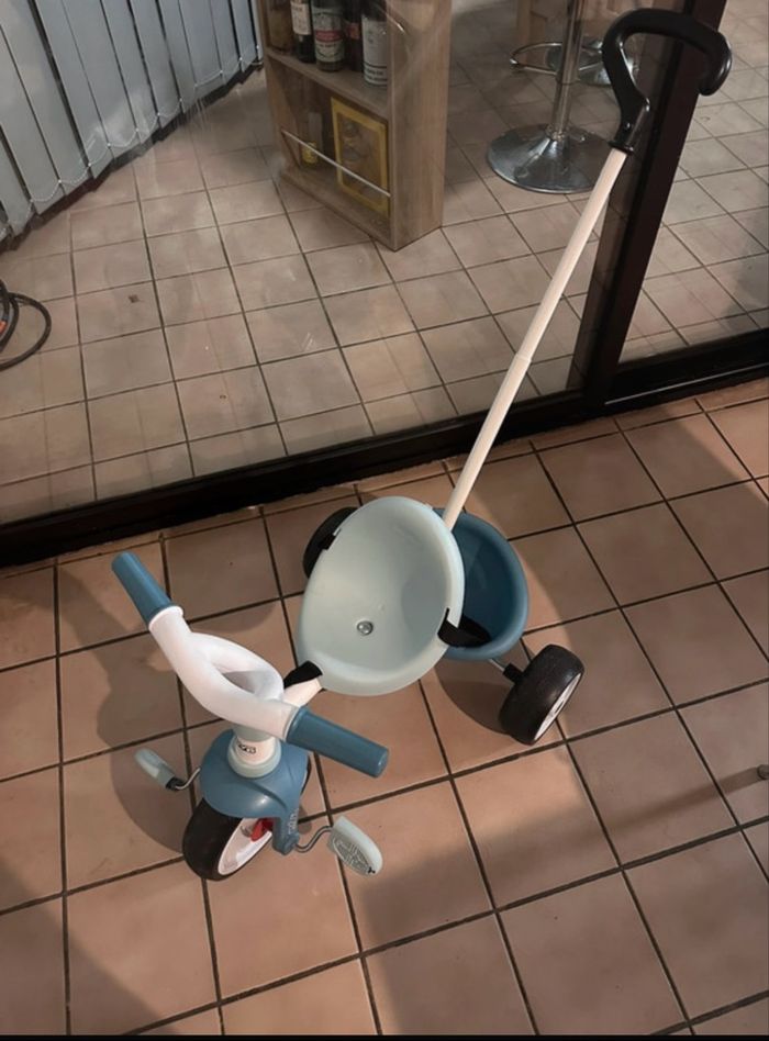 Tricycle - photo numéro 2