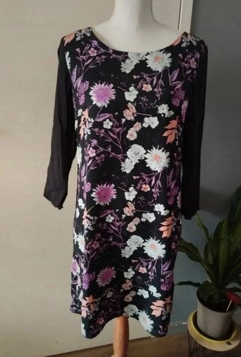 Robe fleurie taille 38