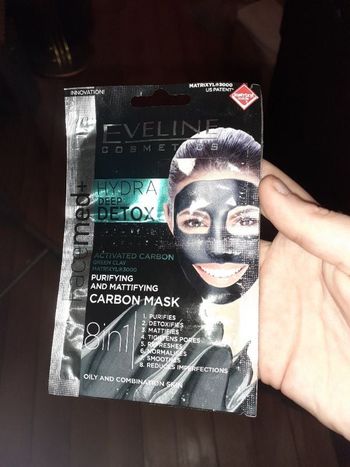 Masque charbon visage