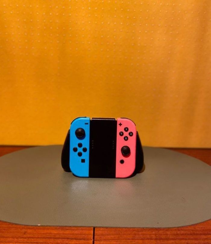 Console Nintendo Switch oled - photo numéro 7