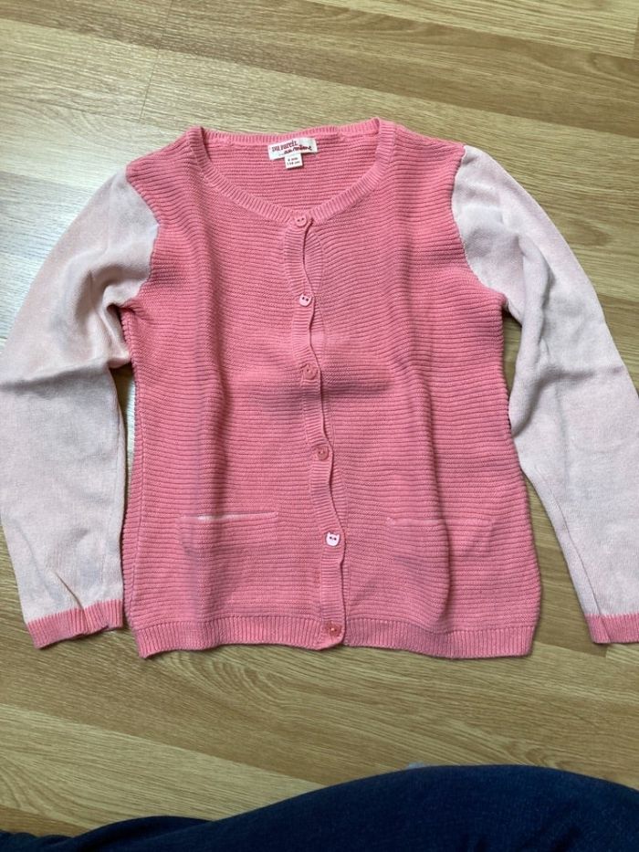 Gilet rose. 6 ans