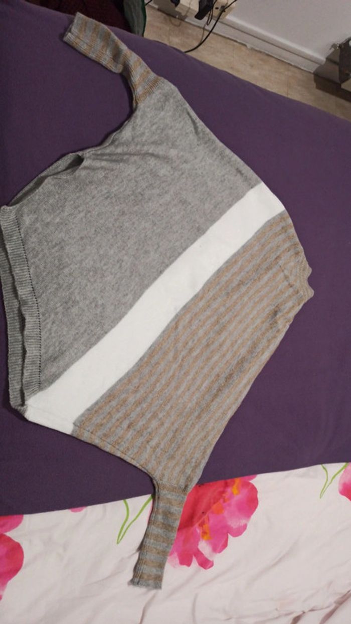 Pull asymétrique taille unique - photo numéro 2