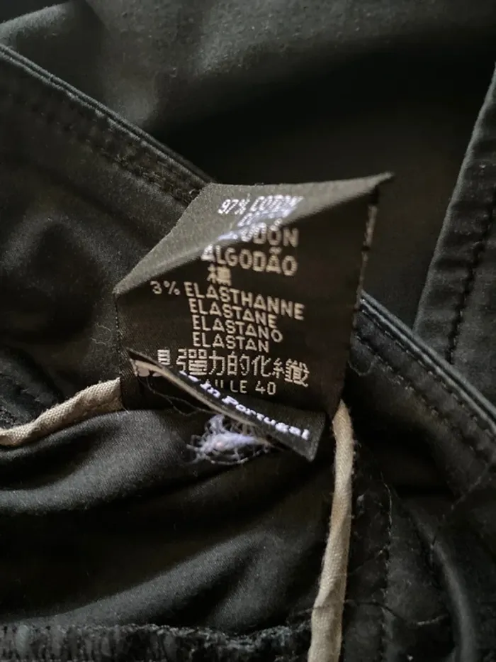 Pantalon noir - photo numéro 2