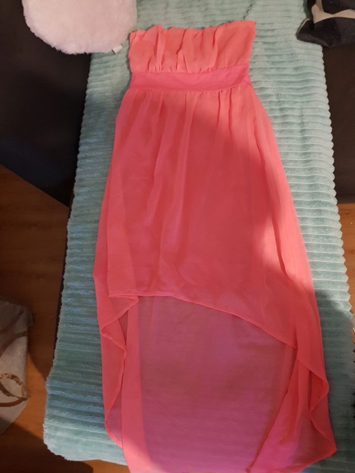 Robe longue rose fluo
