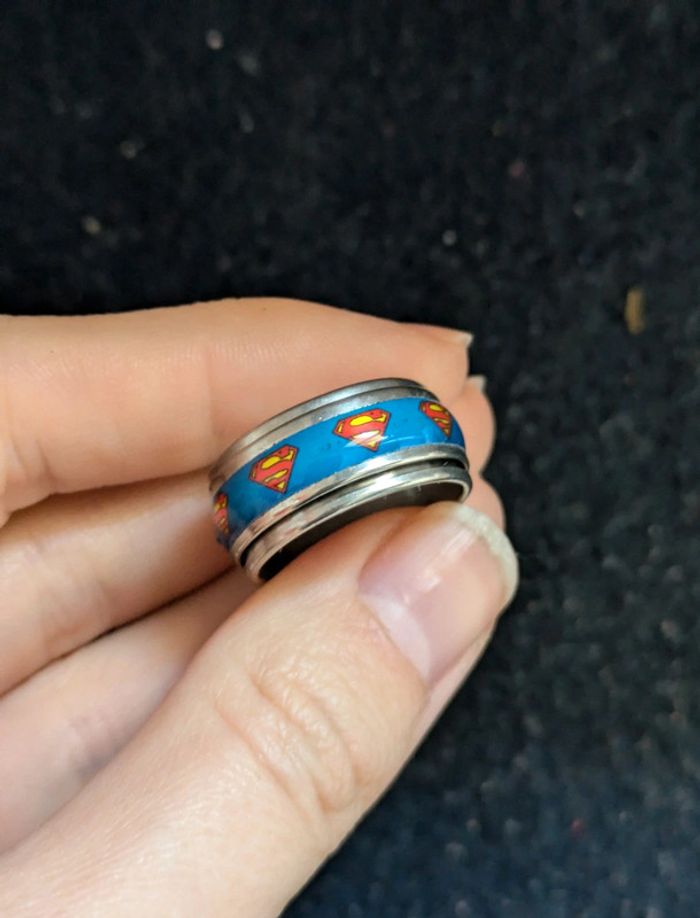 Bague originale superman - photo numéro 2