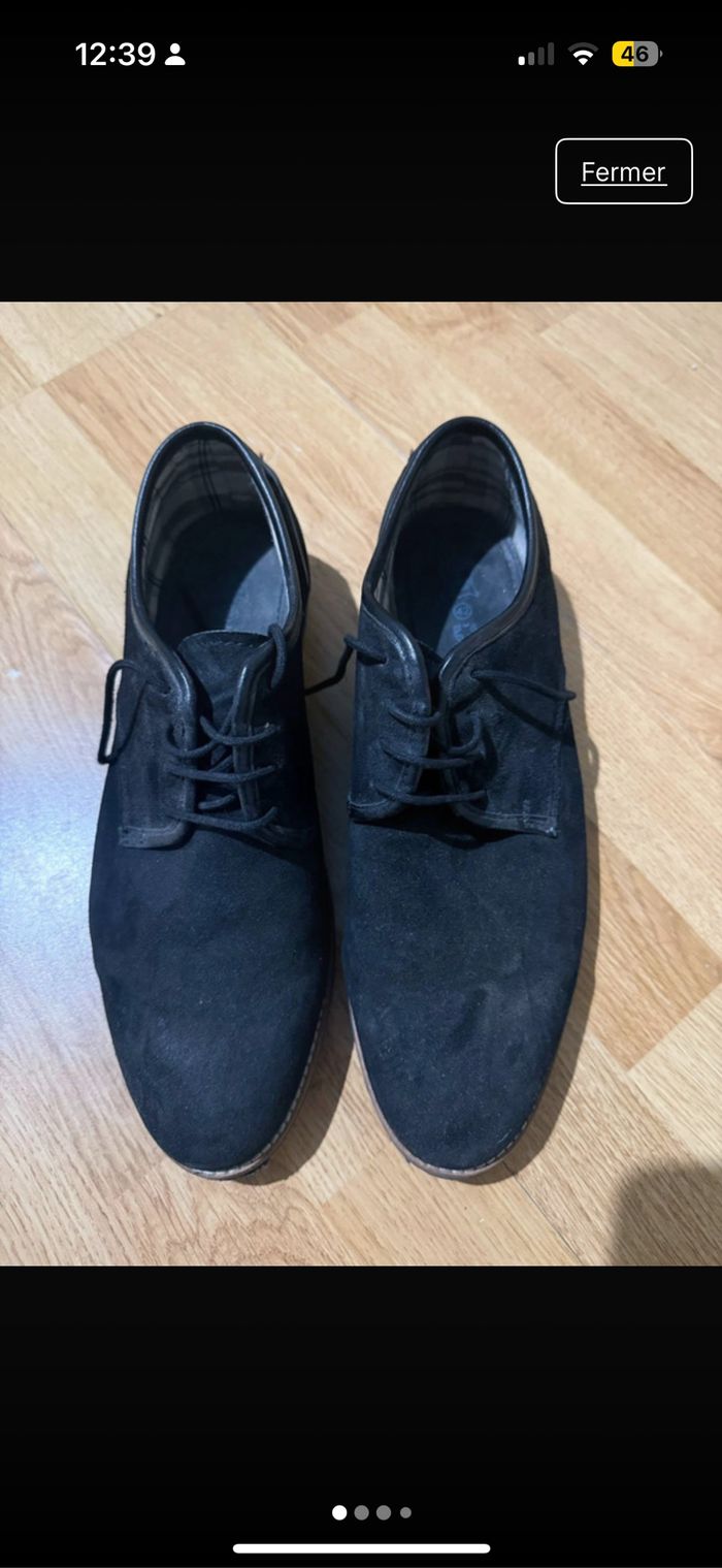 Chaussures de costumes