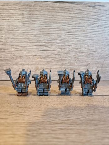 Figurines type lego 4 guerriers nains seigneur des anneaux