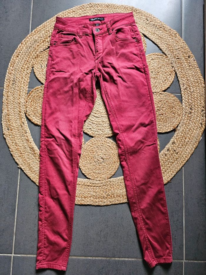 Pantalon bordeau