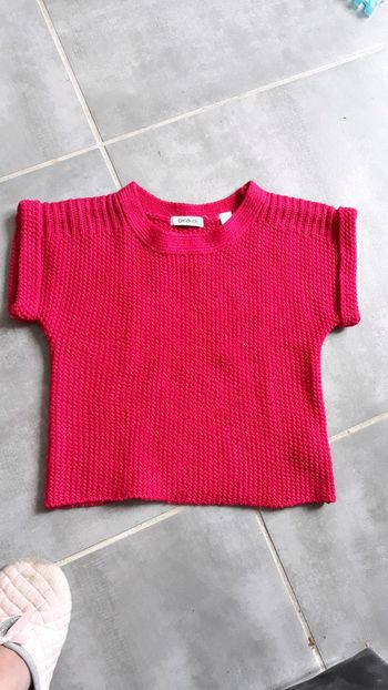 Pull manche courte okaidi taille 6 ans