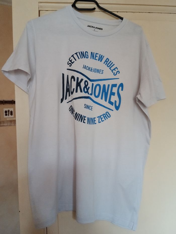 Tee shirt jack & Jones taille m
