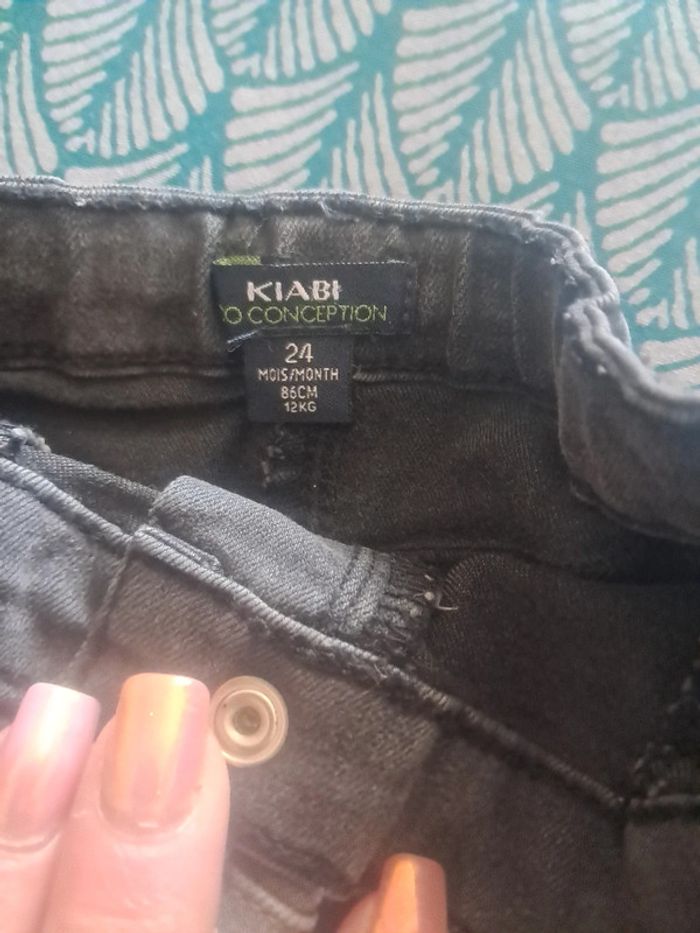 Lot de deux jeans taille 24 mois - photo numéro 5