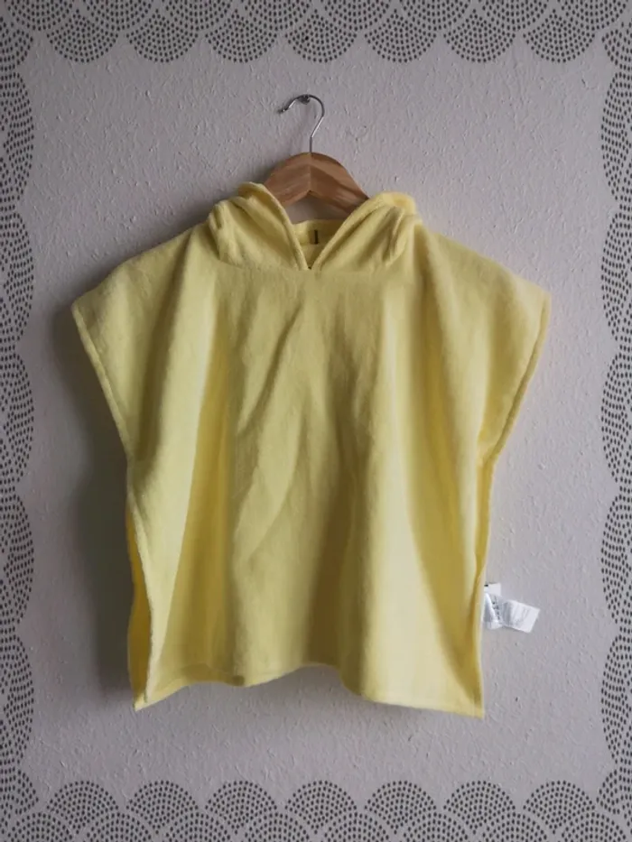 Poncho de bain Gémo 3/4 ans - photo numéro 2