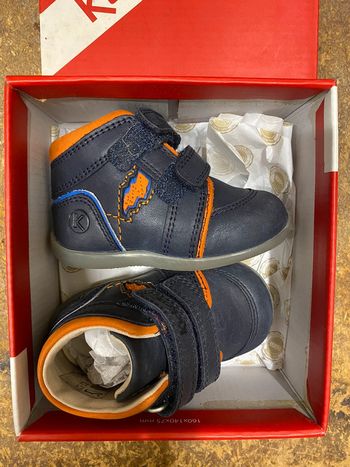 Kickers