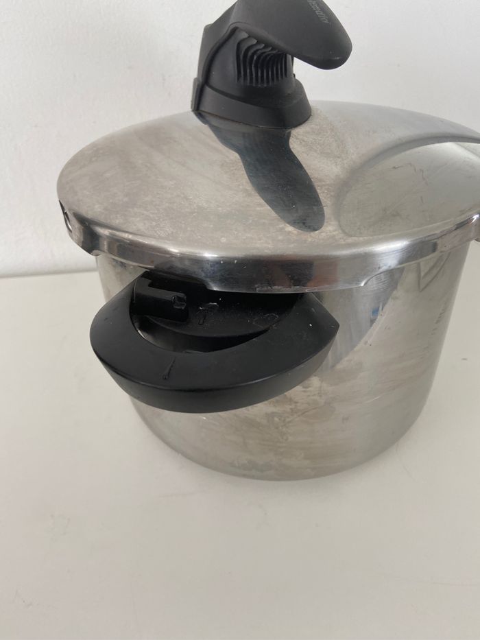 Cocotte minute splendid 6 litres - photo numéro 2