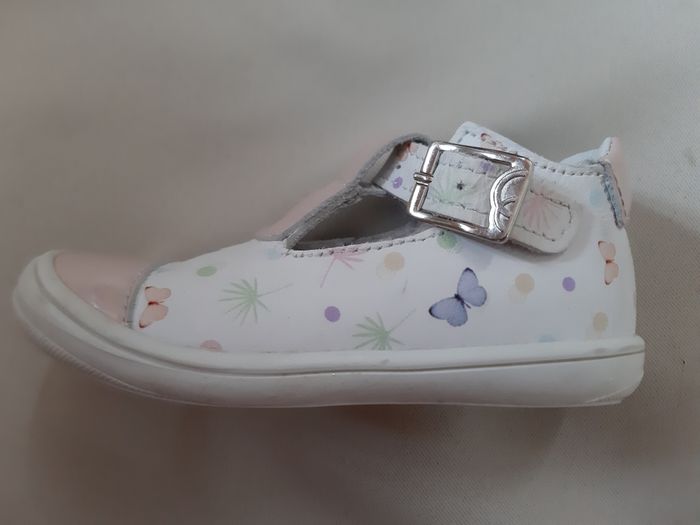 chaussures salomé blanches et roses mi-saison / été fille - papillons - Bellamy - 23 - photo numéro 8