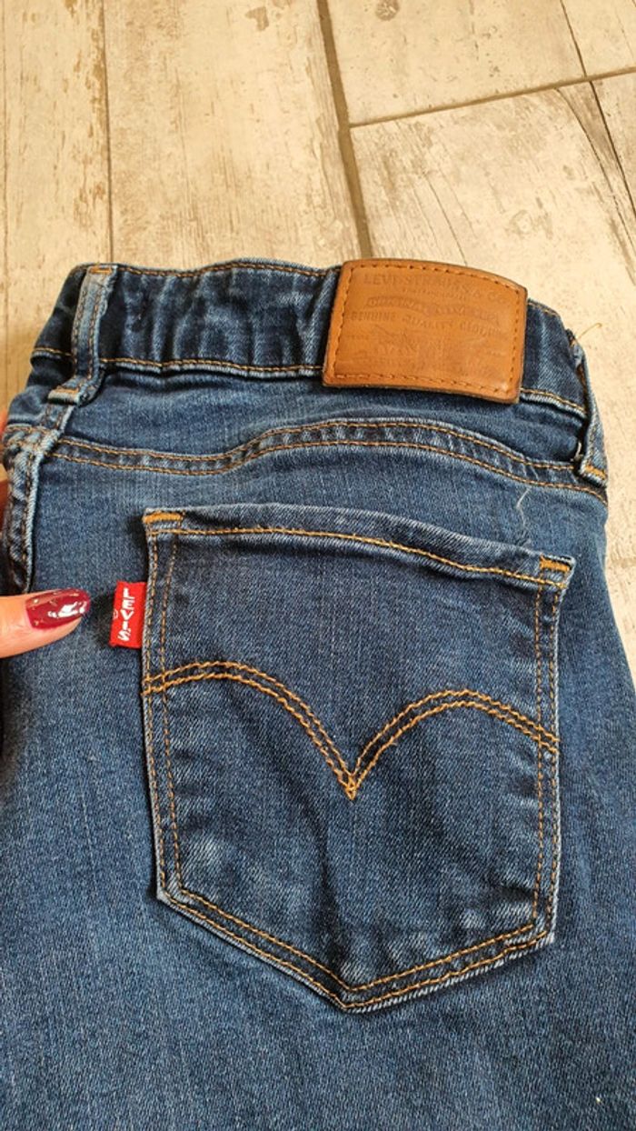 Jean levi's 711 skinny w28 l32 taille 36 - photo numéro 2