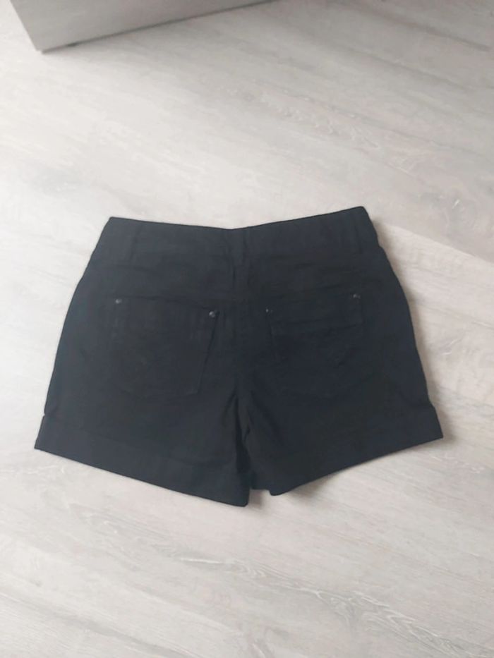 Short hiver femme 38 - photo numéro 2