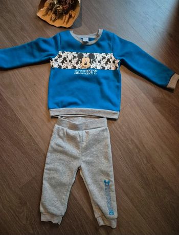 Magnifique ensemble jogging Mickey 86 cm