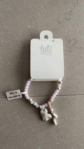 Bracelet