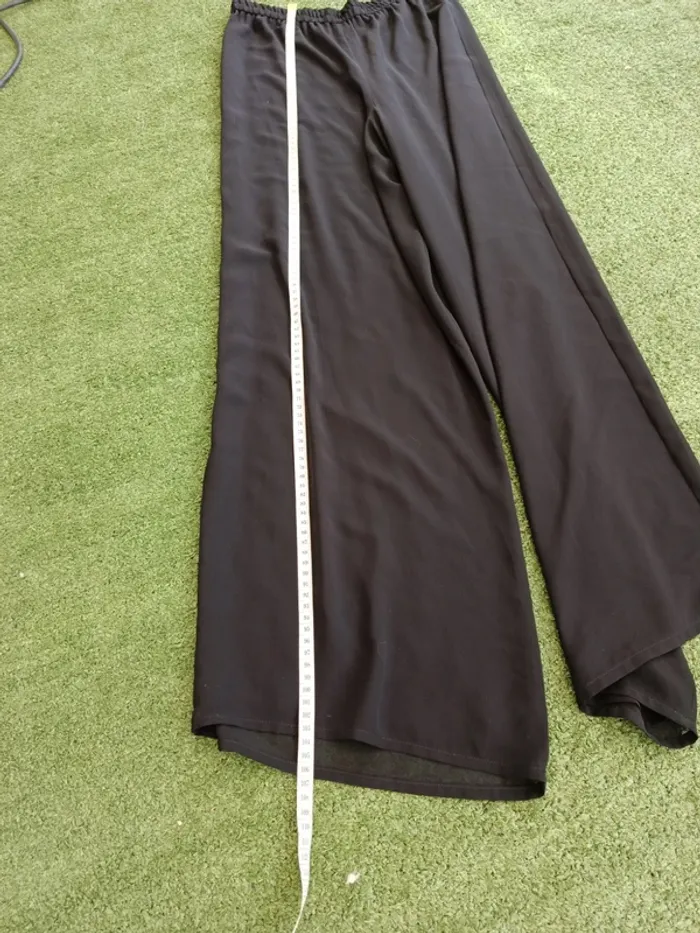 Pantalon fluide noir large taille élastique légèrement transparent Franck Usher taille 42 (uk14) - photo numéro 3