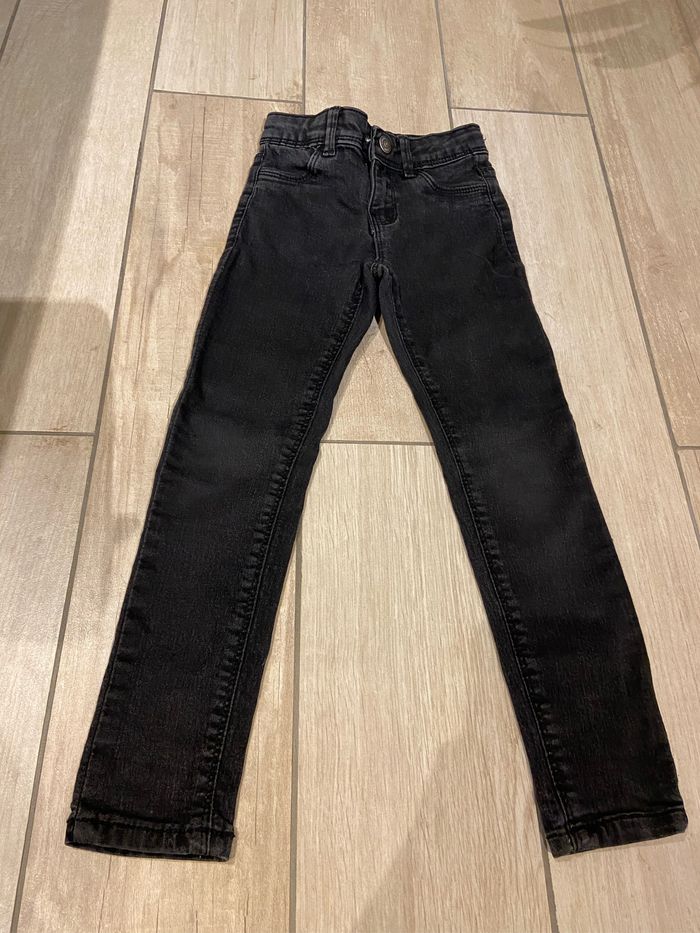 Jean skinny noir Kiabi