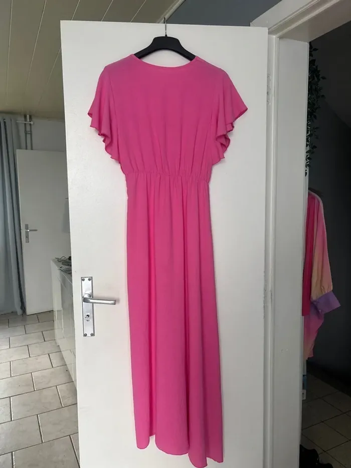 Robe longue rose - photo numéro 2