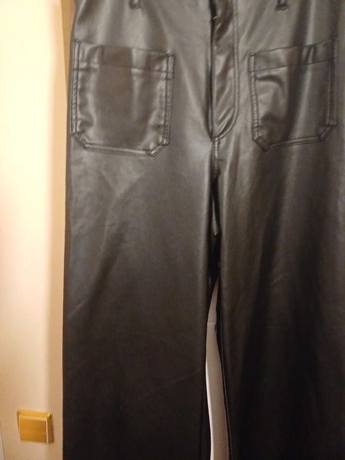 Pantalon polipiel nuevos