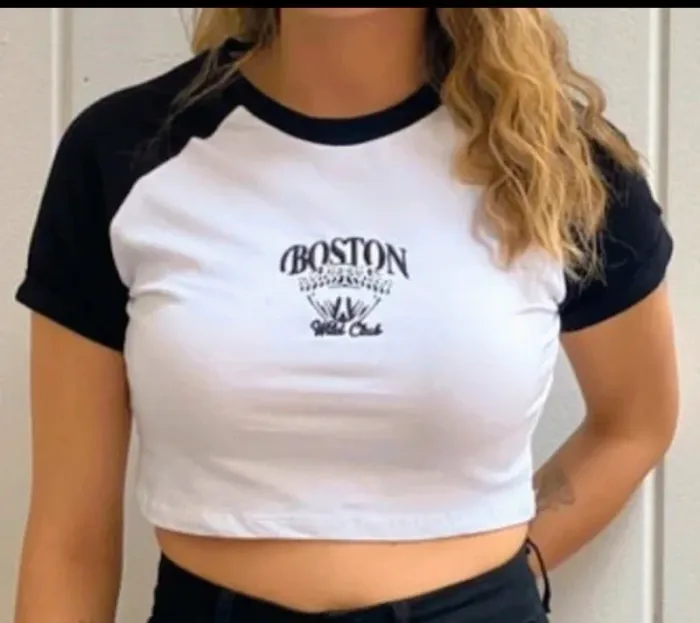 Crop top manches courtes Bershka taille S. 36