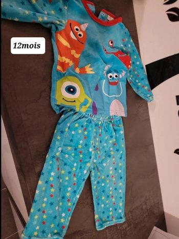 Pyjama 2 pièces disney  taille 12 mois