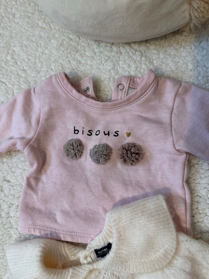 Lot pulls 1 mois hiver - photo numéro 3