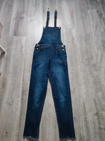 Salopette en jean Kiabi fille taille 12 ans