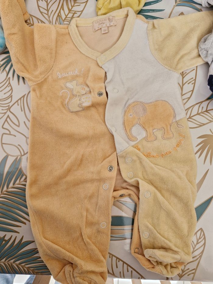 Lot  1o pyjama 1 mois - photo numéro 5
