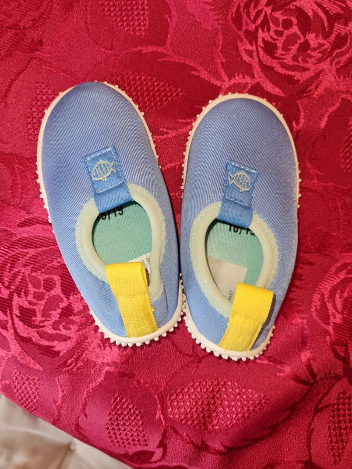 Chaussures d'eau